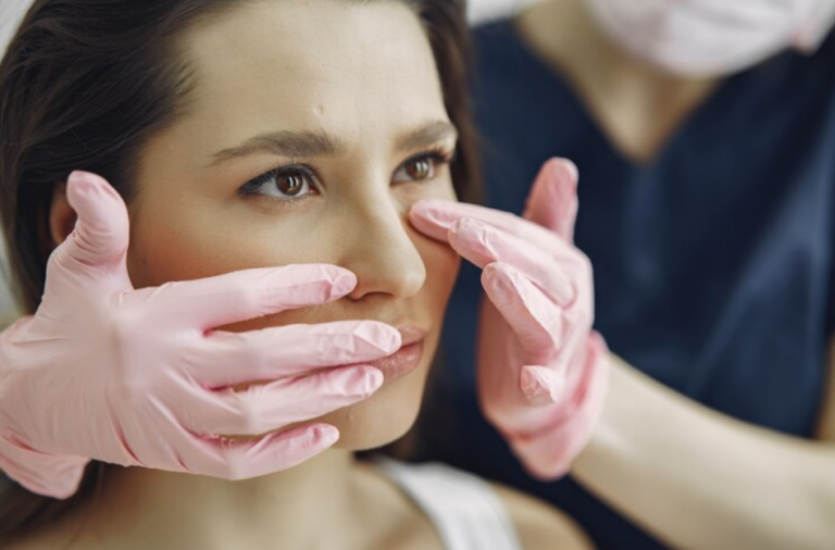 How to Overcome Circles Under the Eyes: Alumier Skin Products Explored